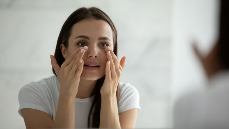 Kako da uklonite kesice ispod očiju: 5 najefikasnijih načina