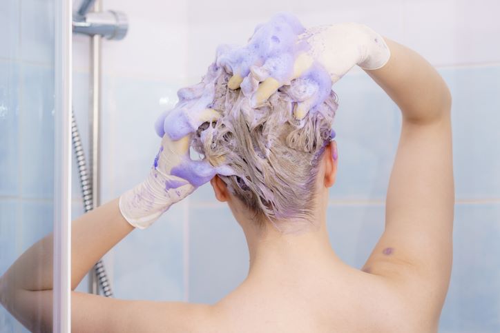 Kako se pravilno koristi ljubičasti šampon