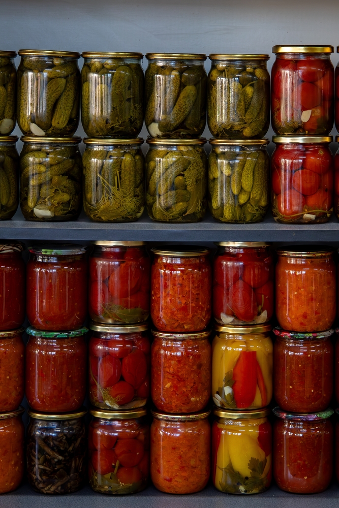 Kako se spremaju kisele paprike u tegli?