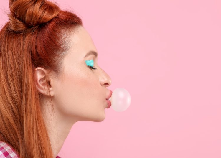 Bubble gum makeup