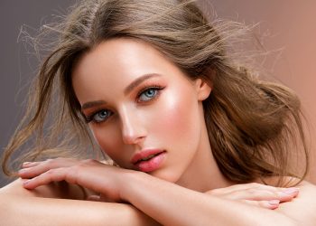 Toasted makeup trend