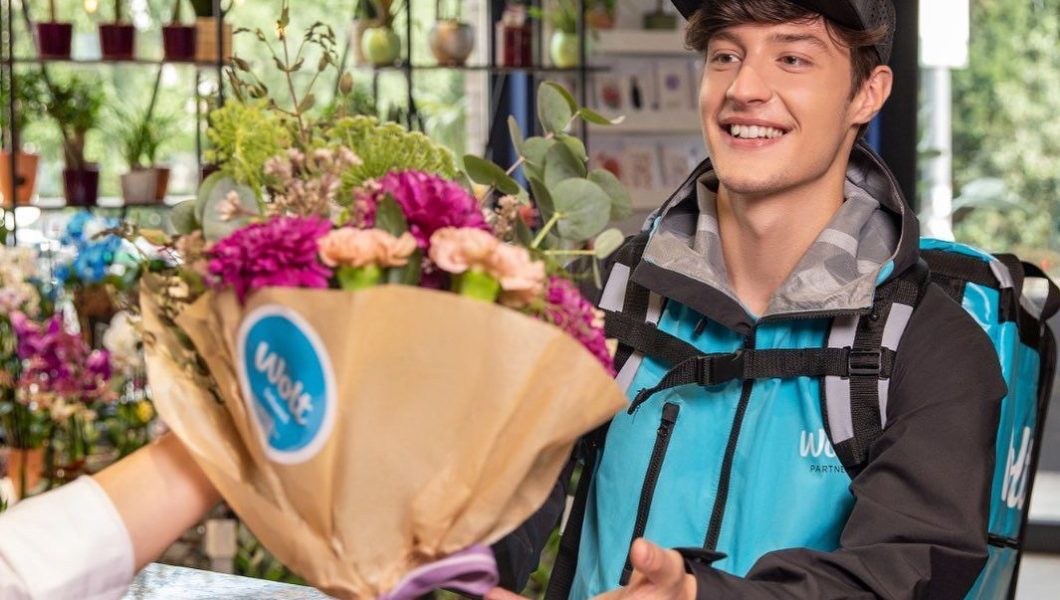 wolt cveće za 8. mart