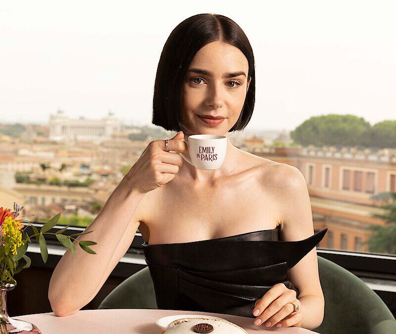 Lily Colins najavljuje snimanje pete sezone Emily in Paris
