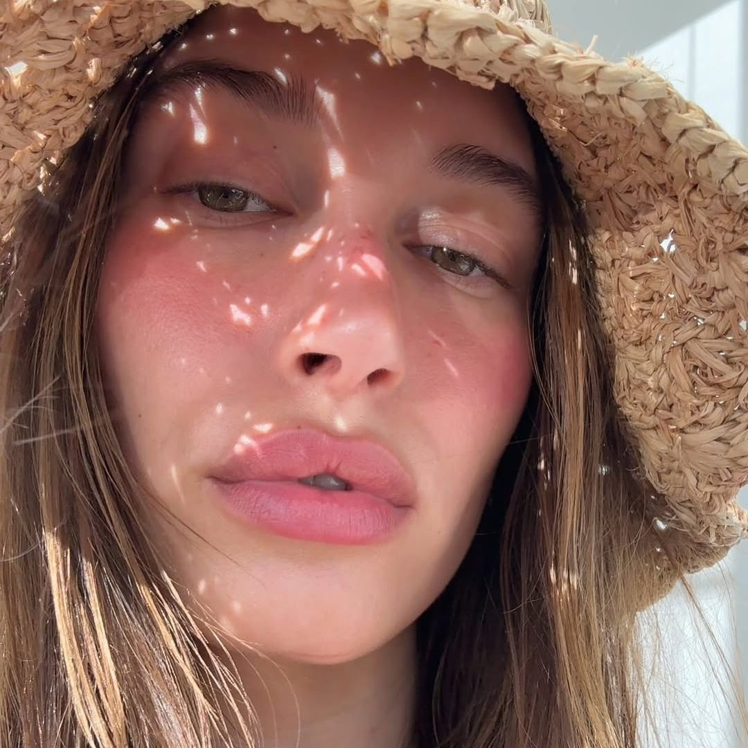 Hajli Biber nosi rumenilo za sunkissed izgled