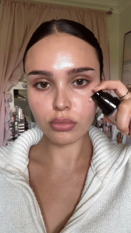 Puderi sa zaštitnim faktorom su must – have ovog leta: Evo naših top beauty favorita