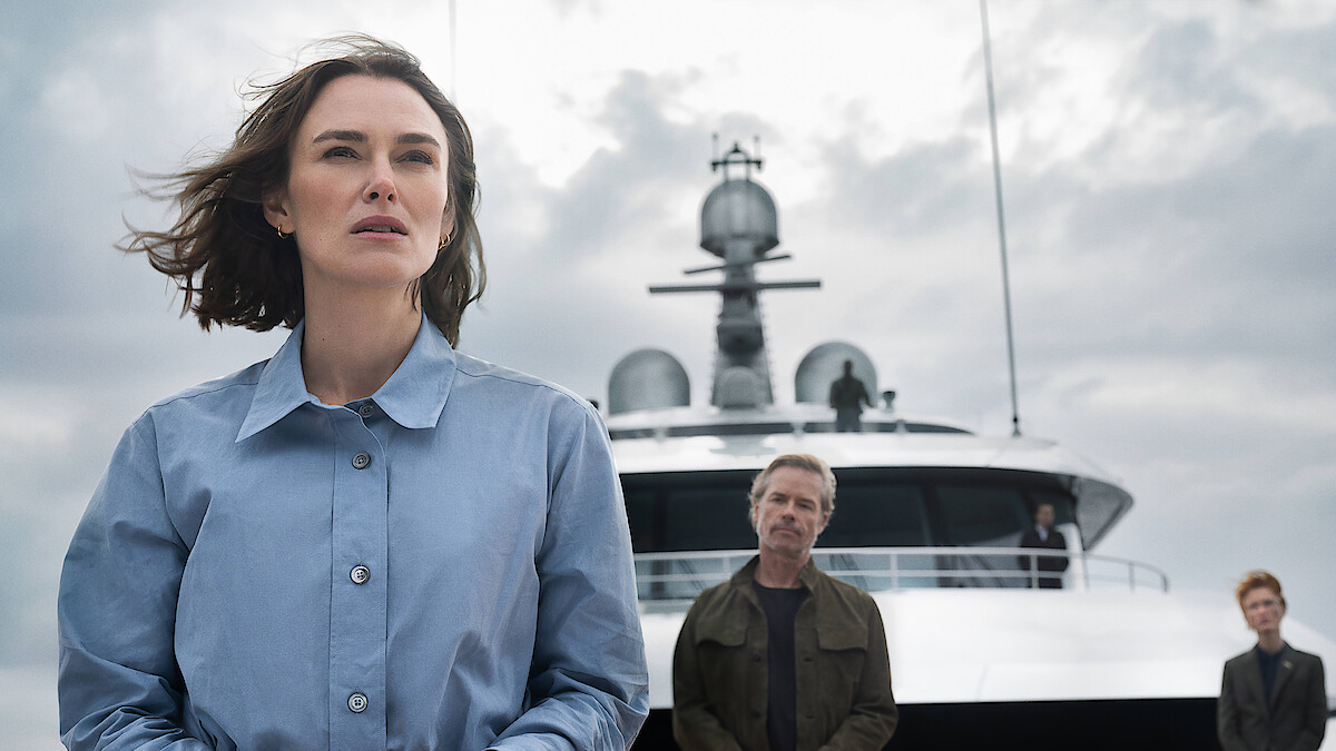 Woman in cabin 10 movie