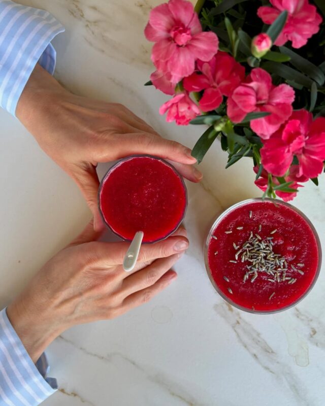 Drink your skincare: Recepti za glowing skin smutije osvojili su Instagram