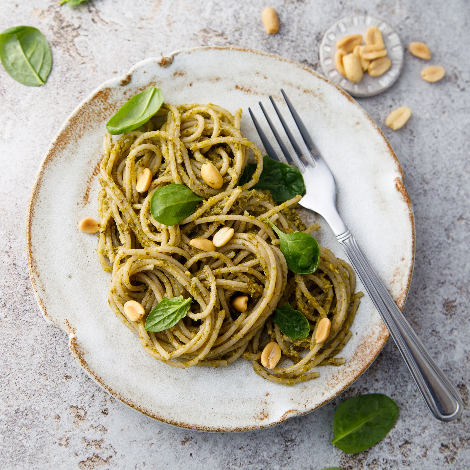 Veganska pasta sa pestom od pistaća i tikvicama 1