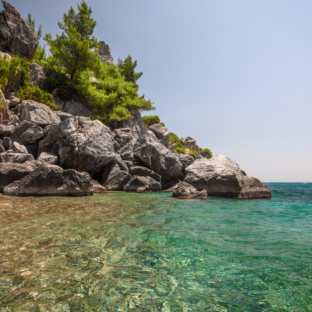Paliouri je mirno turističko letovalište okruženo planinama