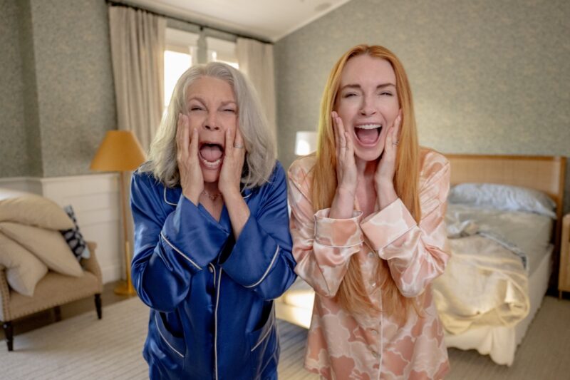 Lindsay Lohan i Jamie Lee Curtis ponovo u istim ulogama dve decenije kasnije: „Uvrnuti petak 2” stiže u bioskope