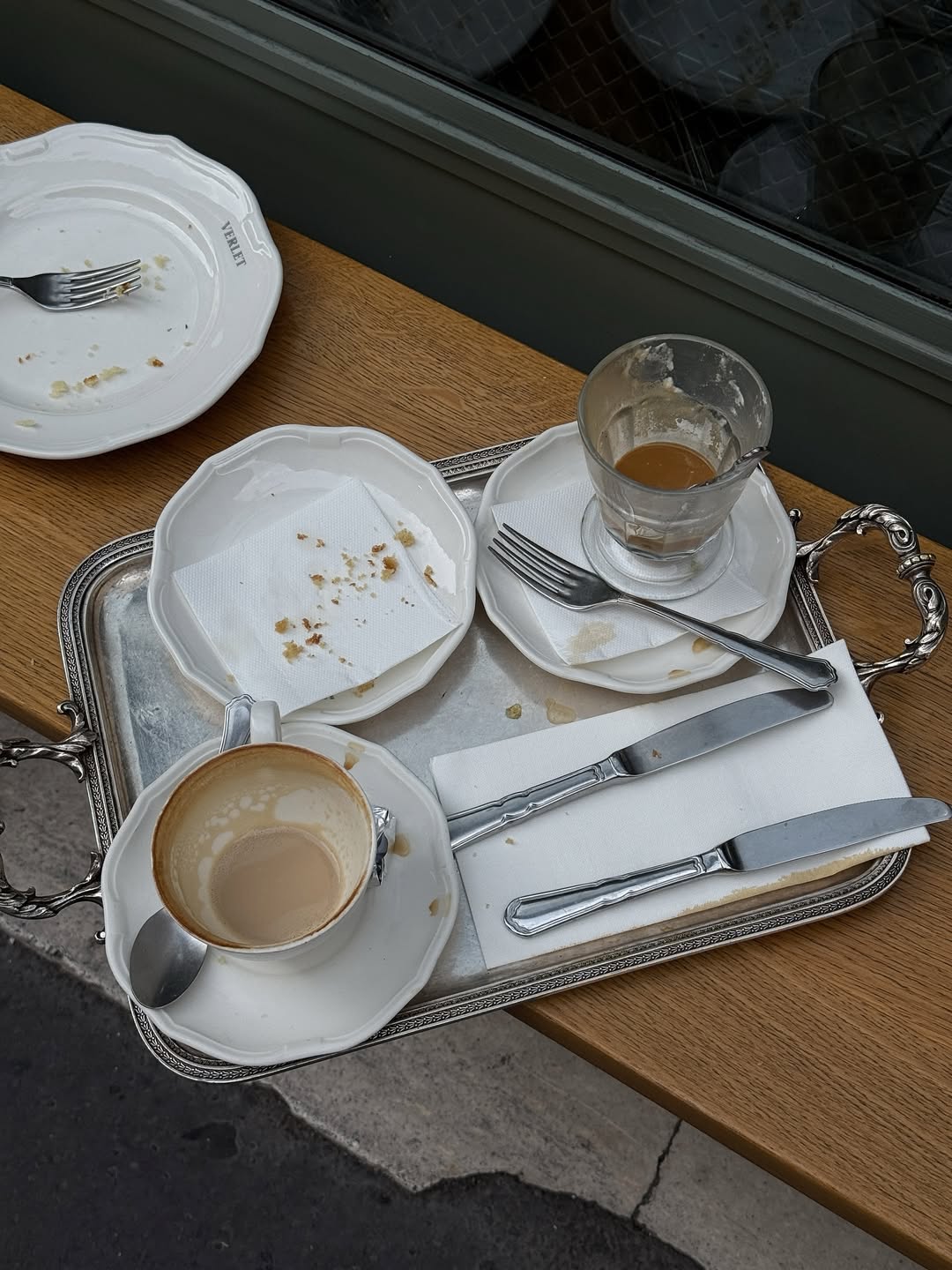 Slatki doručak na ulici