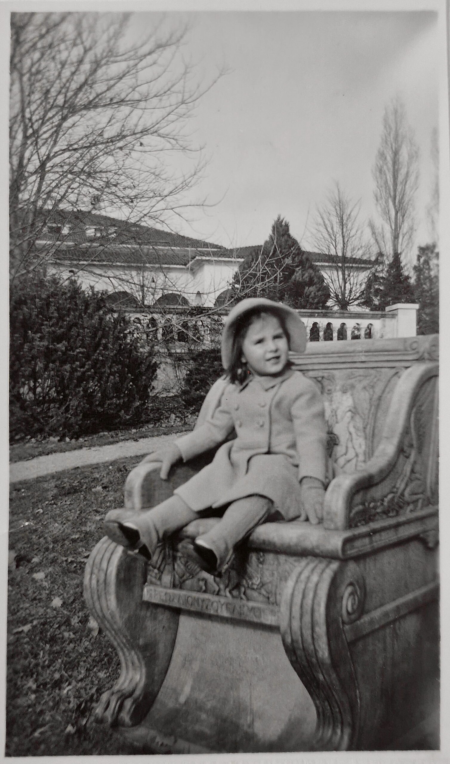 Kraljevski dvor 1938. godine, Jelisaveta Karađorđević