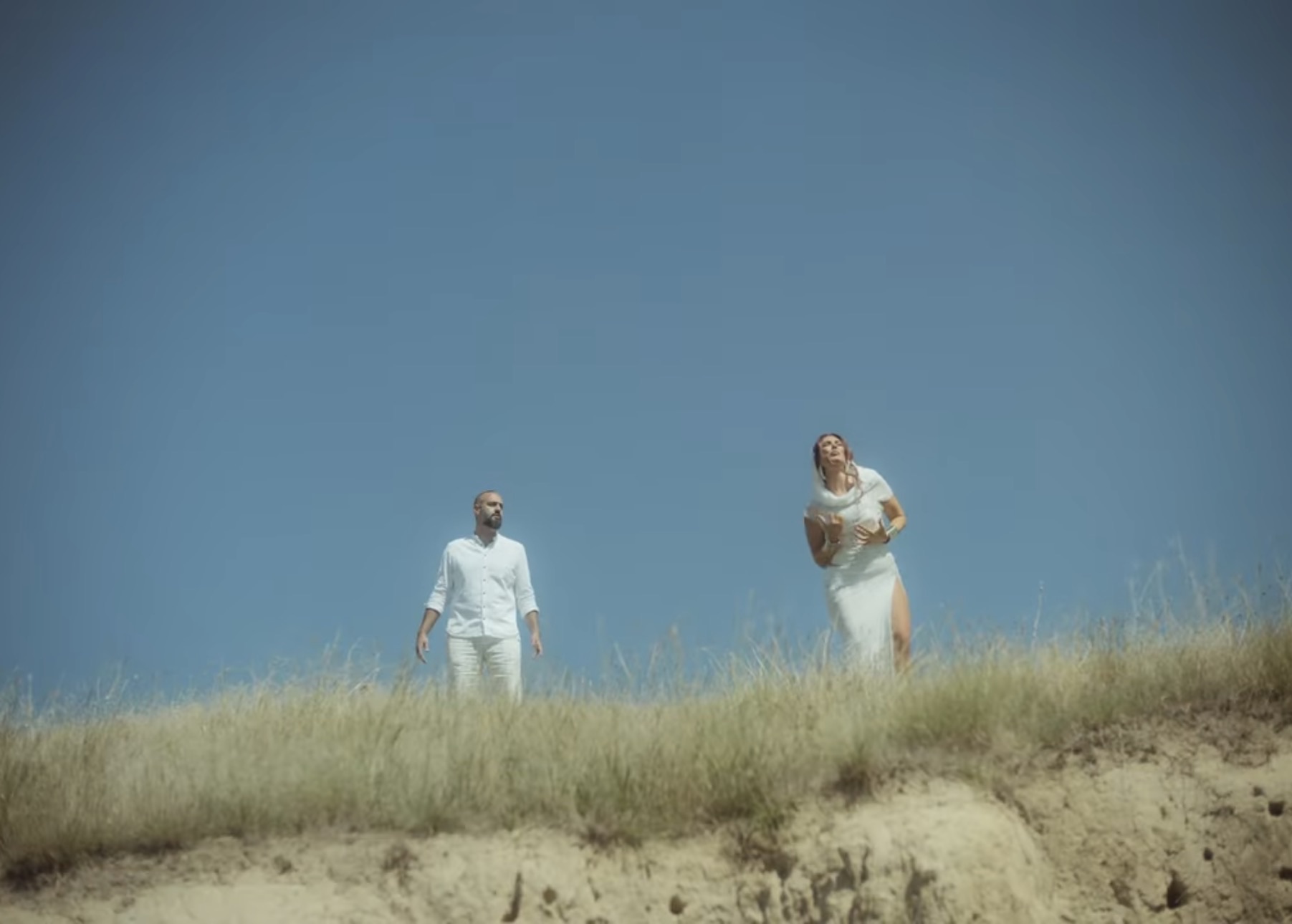 Senidah i Marko Louis predstavljaju duetsku pesmu – poslušajte „Bulbule” među prvima