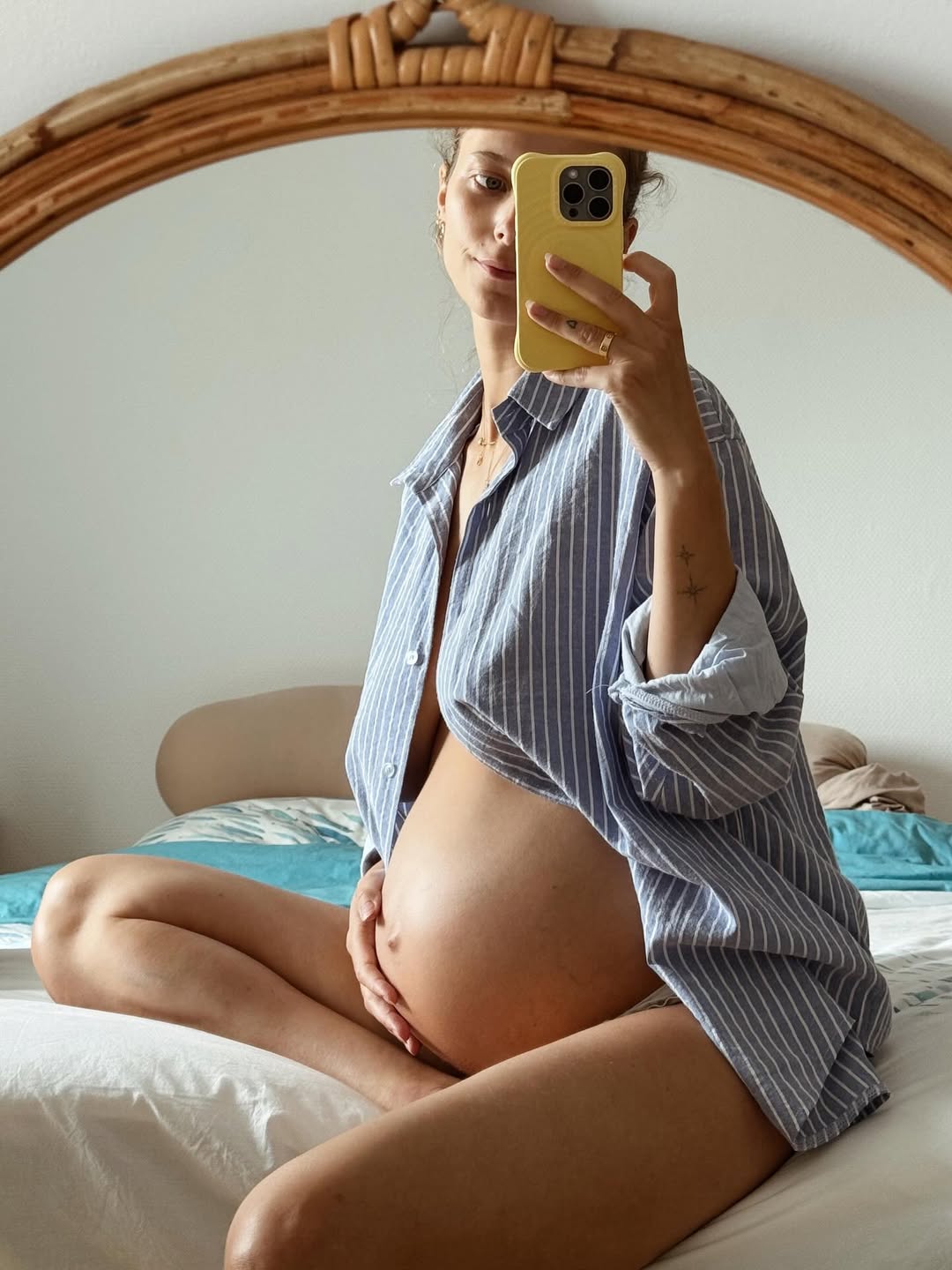 Nega kože stomaka u trdunoći