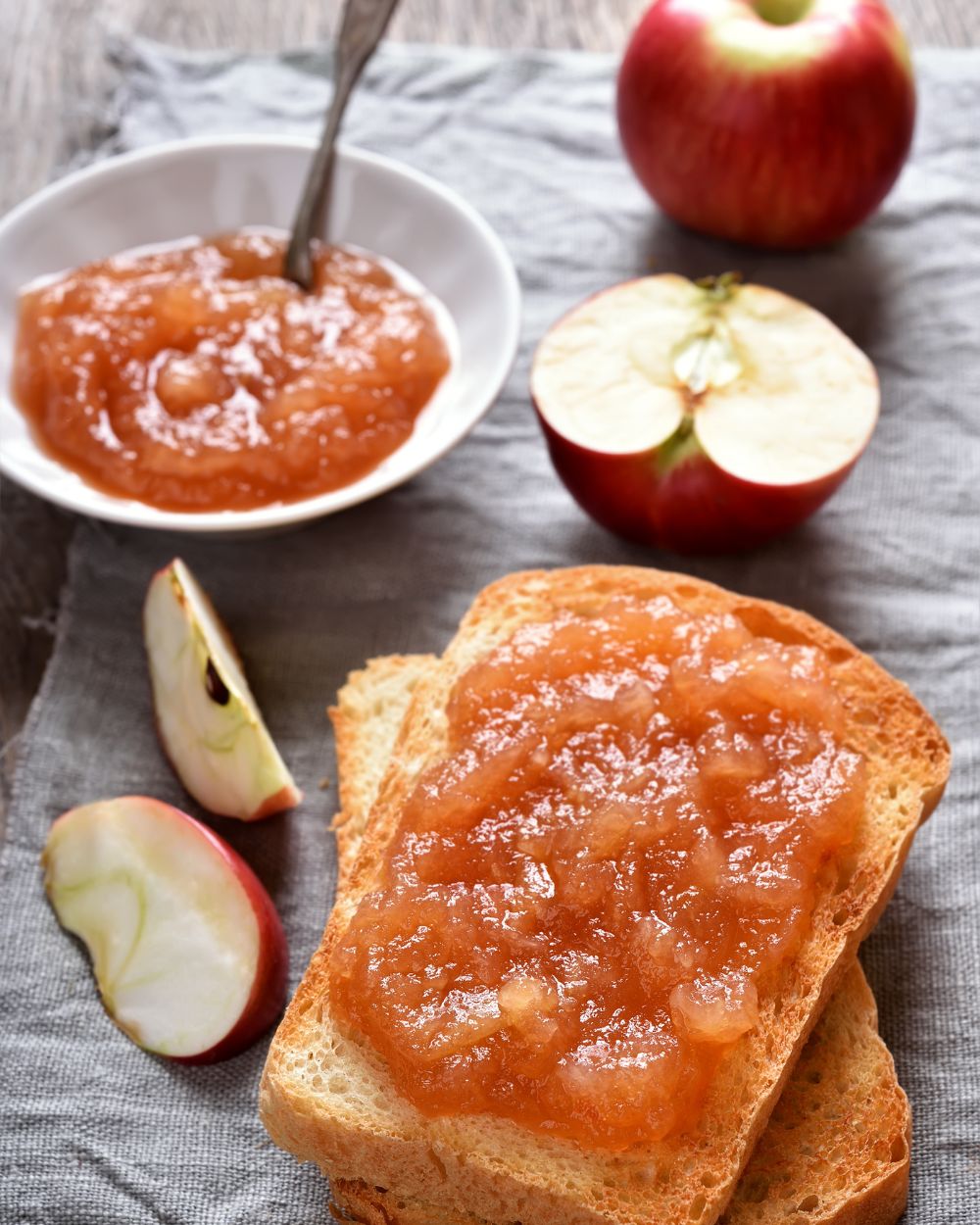Domaći pekmez od jabuka
