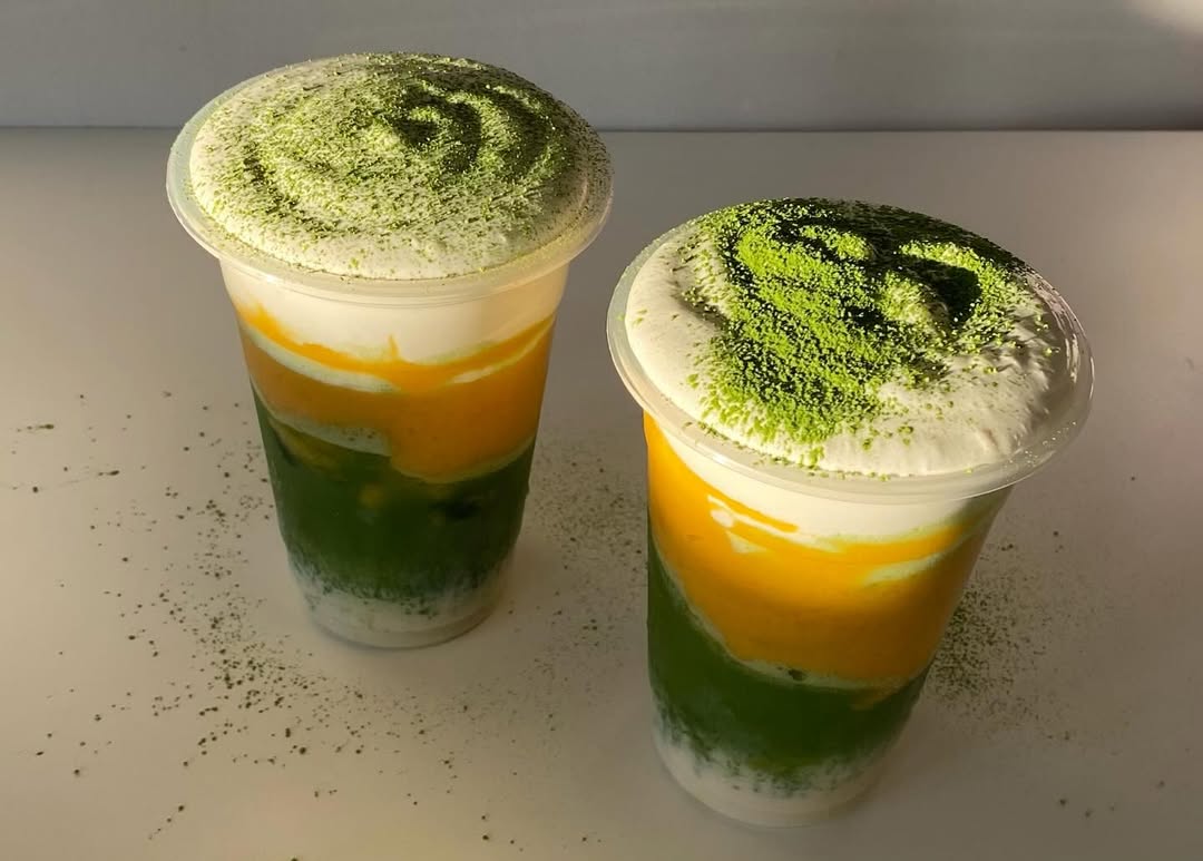 Matcha sa bundevom i zacinima