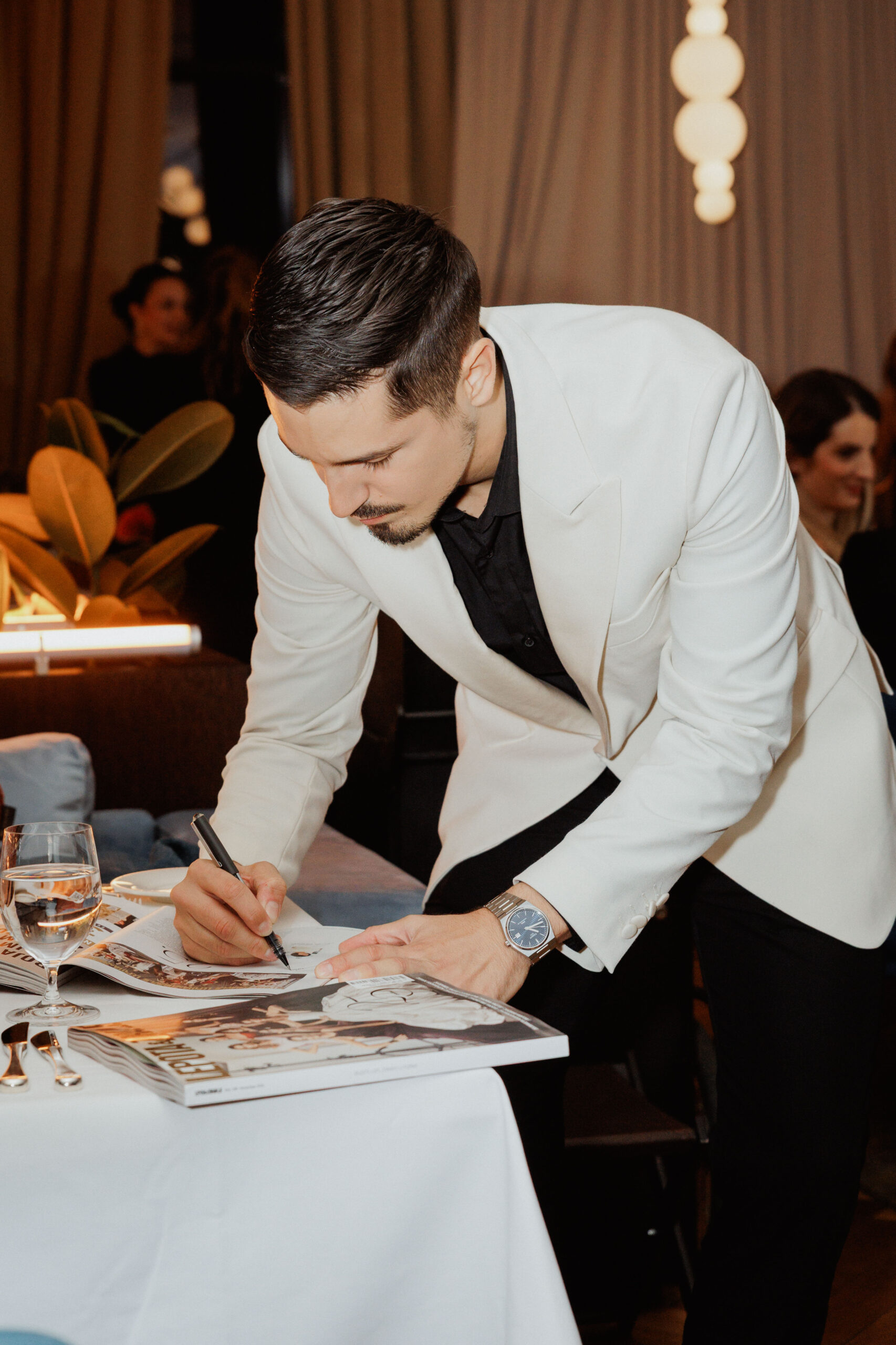 Lepota & Zdravlje jubilarni primerak sa autogramom