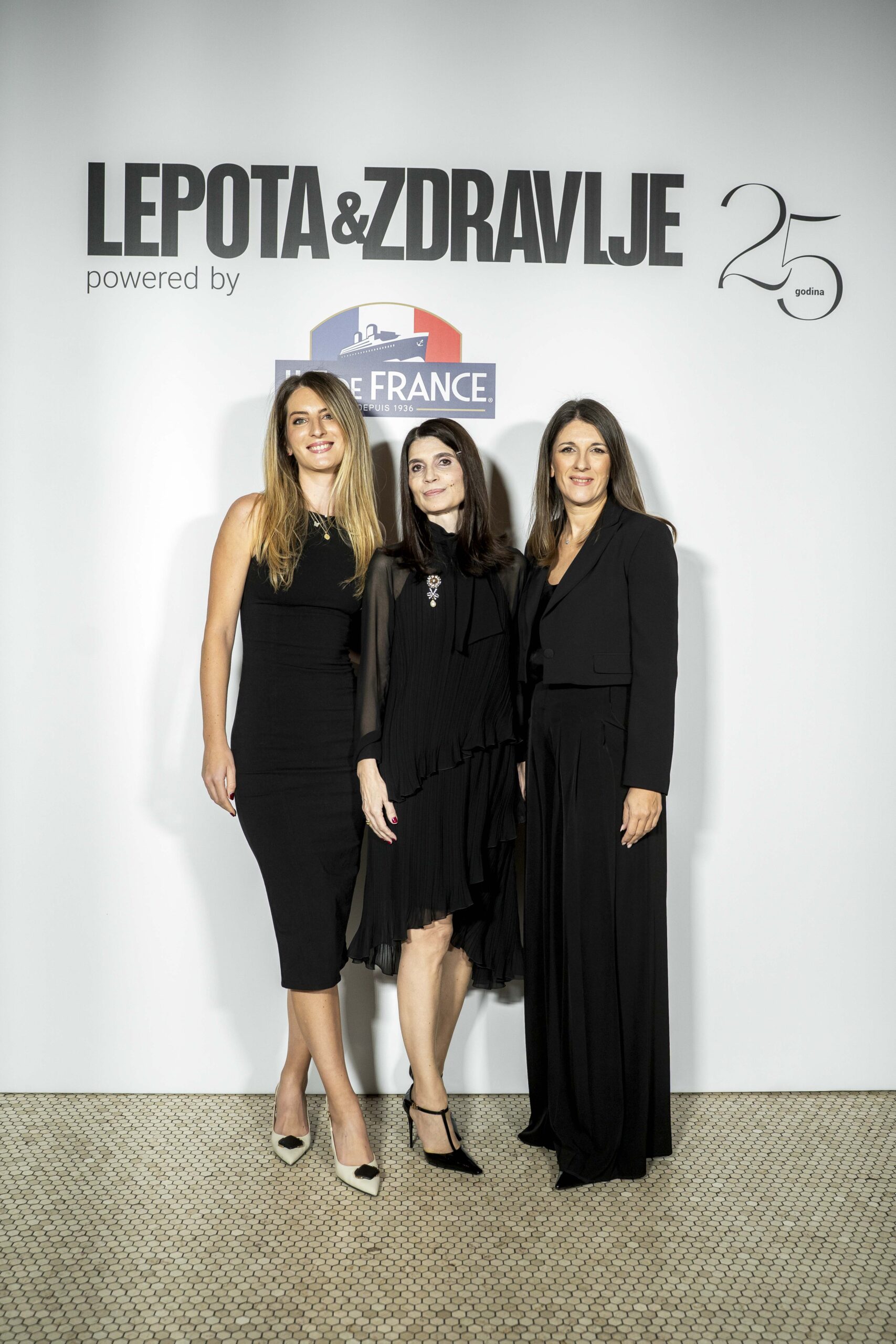 Milica Momčilović, Nada Miletić Nevajda i Biljana Vukičević