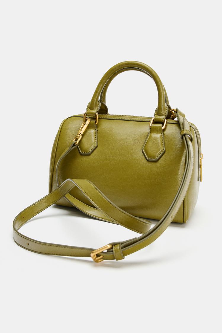 Pistać zelena boja autfiti