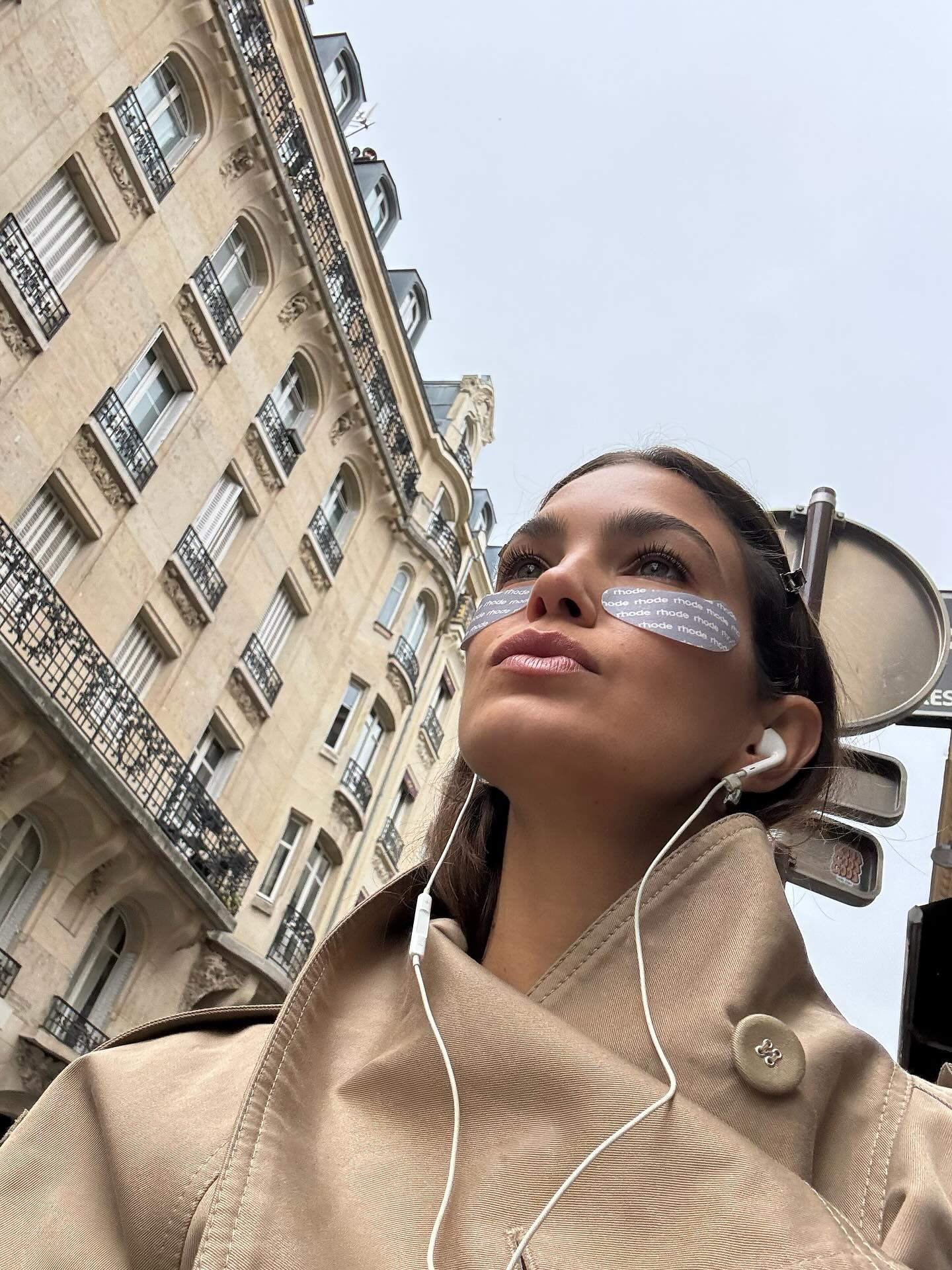 Žičane slušalice su poslednji krik mode