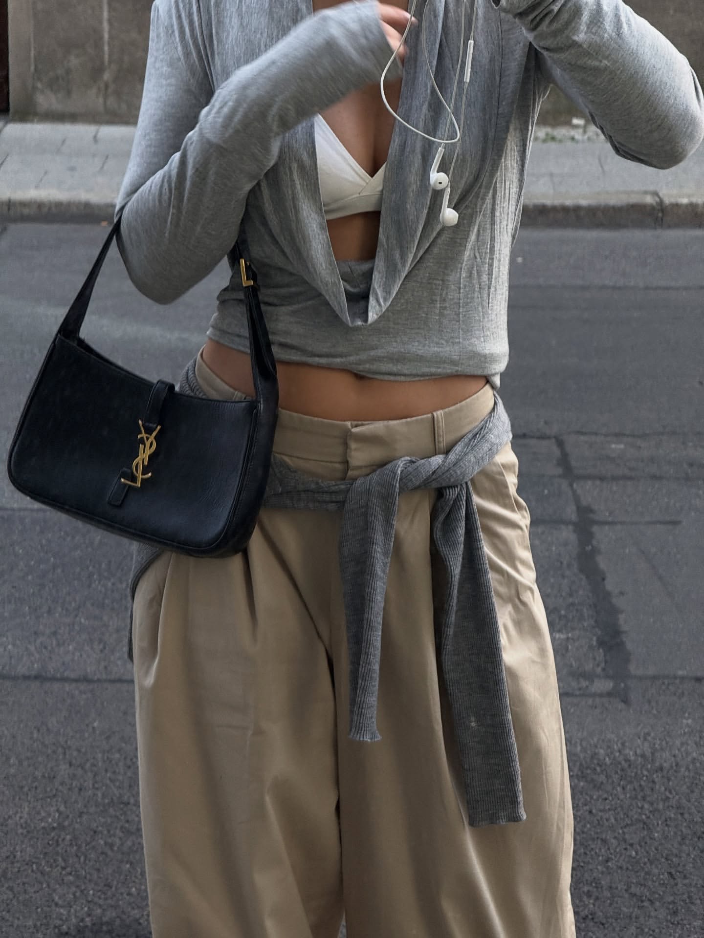 Žičane slušalice modni povratak