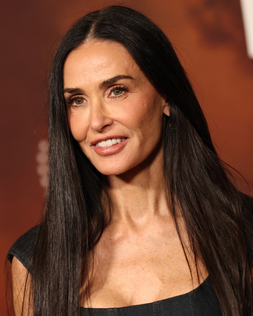 Antilop salonke Demi Moore