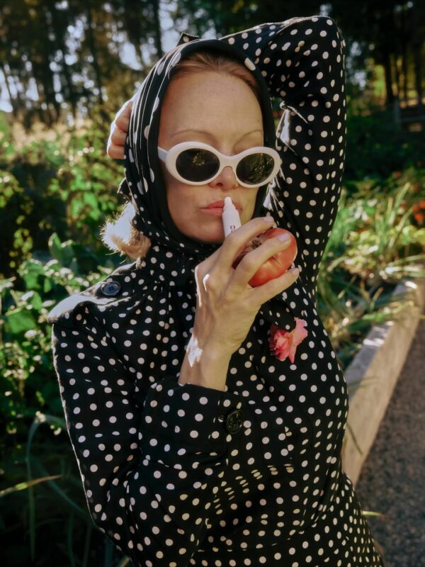 Sonsie Pamele Anderson lansirao novi basic balm koji miriše na praznike