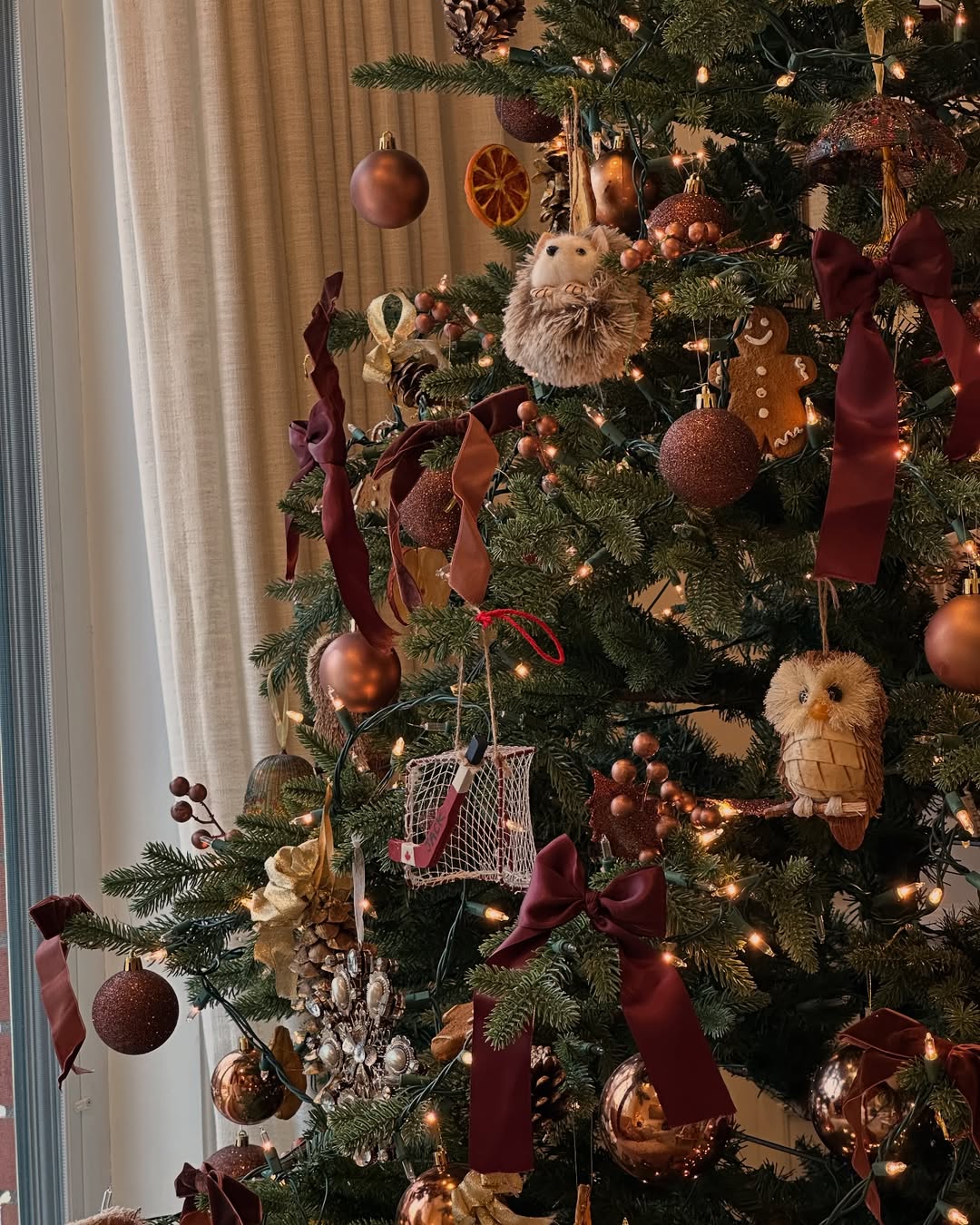 Čoko braon praznična dekoracija 