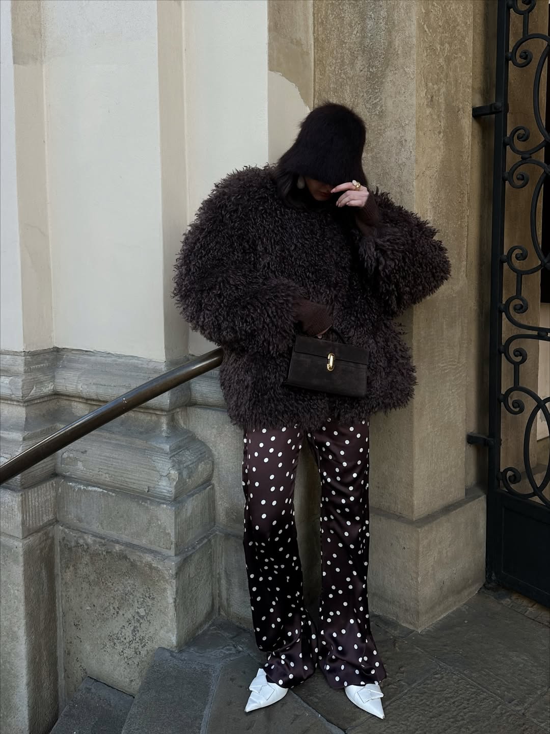 Farmerke i pantalone u printu su in