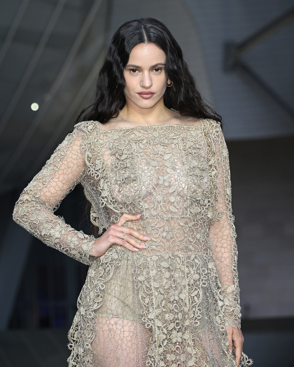 Rosalia je izdala „LUX