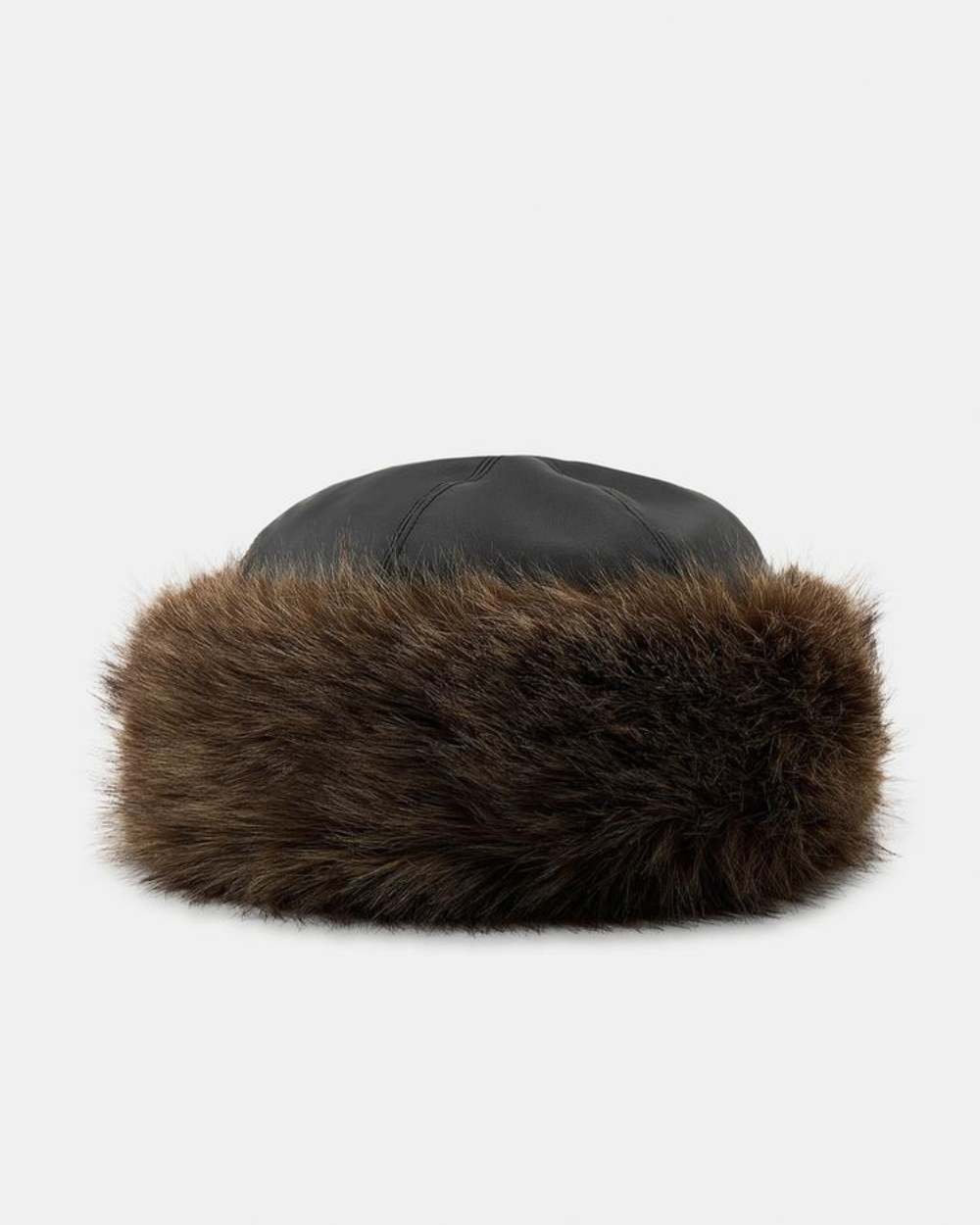 Šubare i krznene kape su in