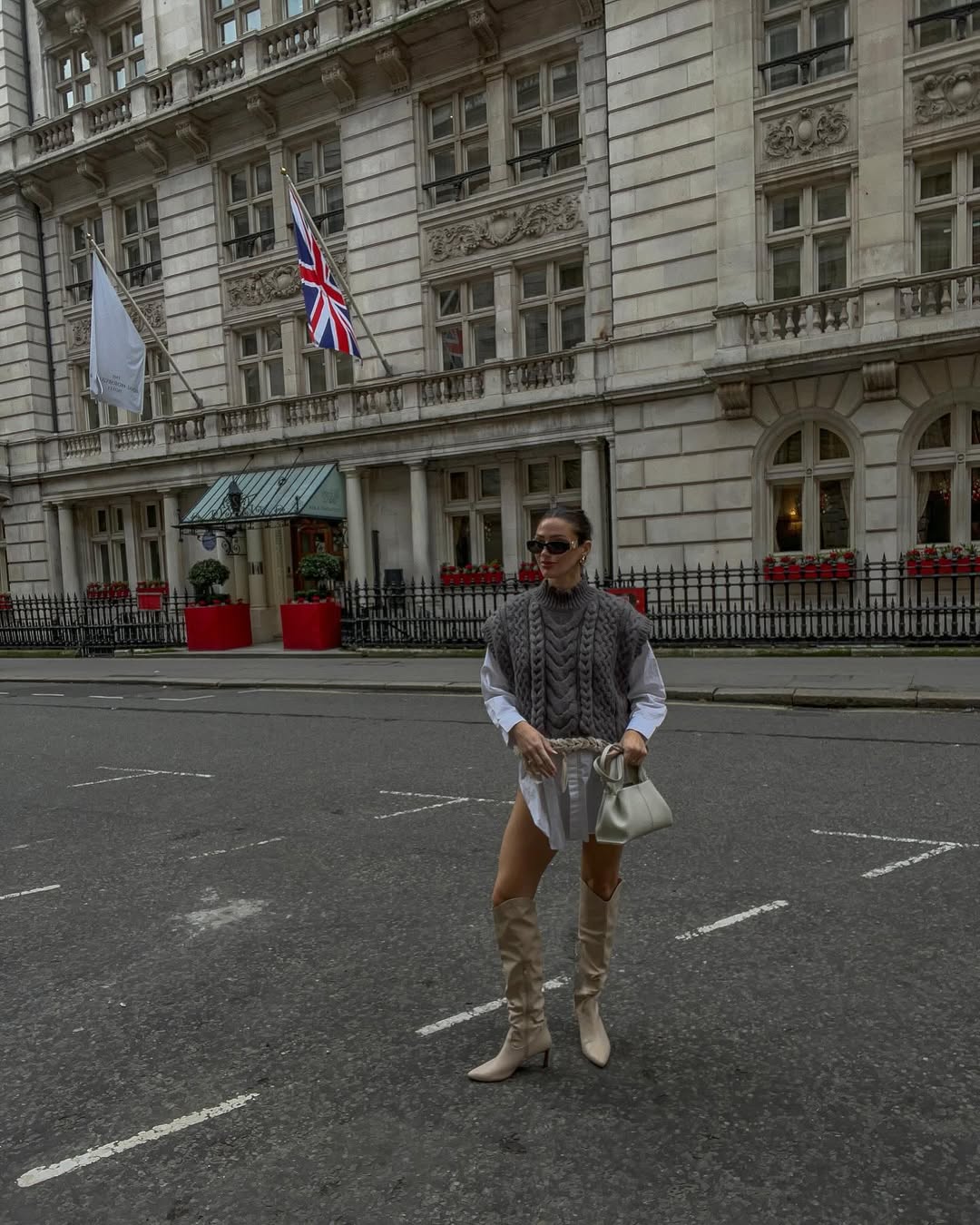 Zimski pleteni prsluci 2025.