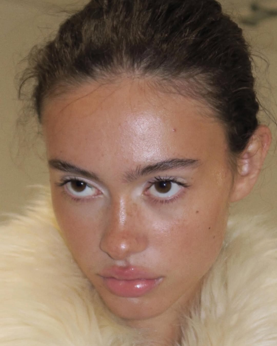 Bela senka je u trendu