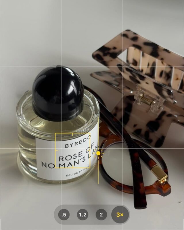 Uskoro će praznici, a ovi parfemi mirišu upravo na njih!