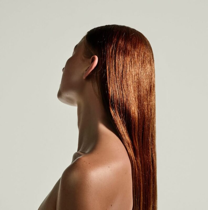 6 luksuznih ulja koja oporavljaju kosu i vraćaju joj sjaj ove zime